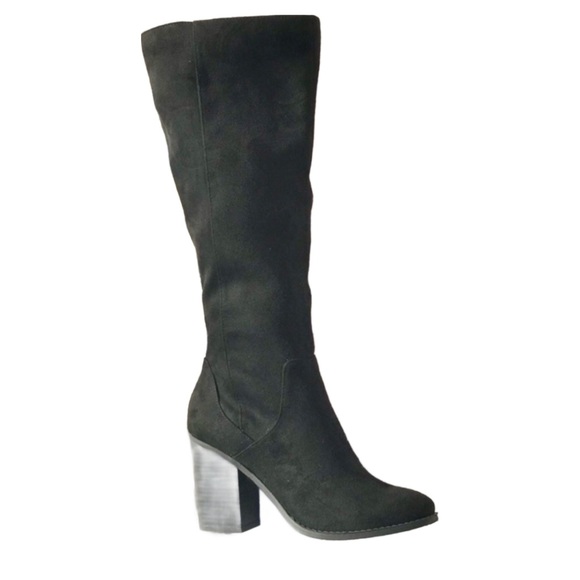 Soda Shoes - price reduced • Soda black faux suede knee-high heeled fall boots